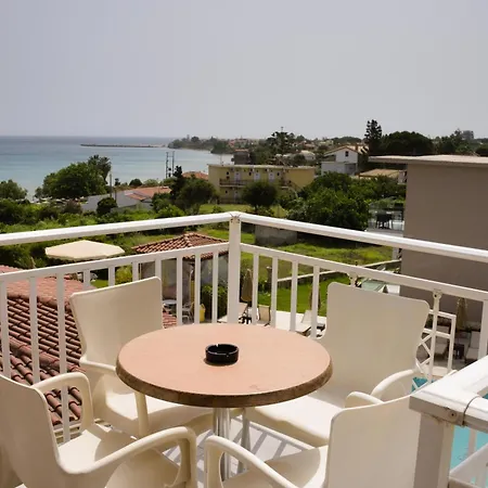 Amoudi Studios Apartments Hotel Room photo
