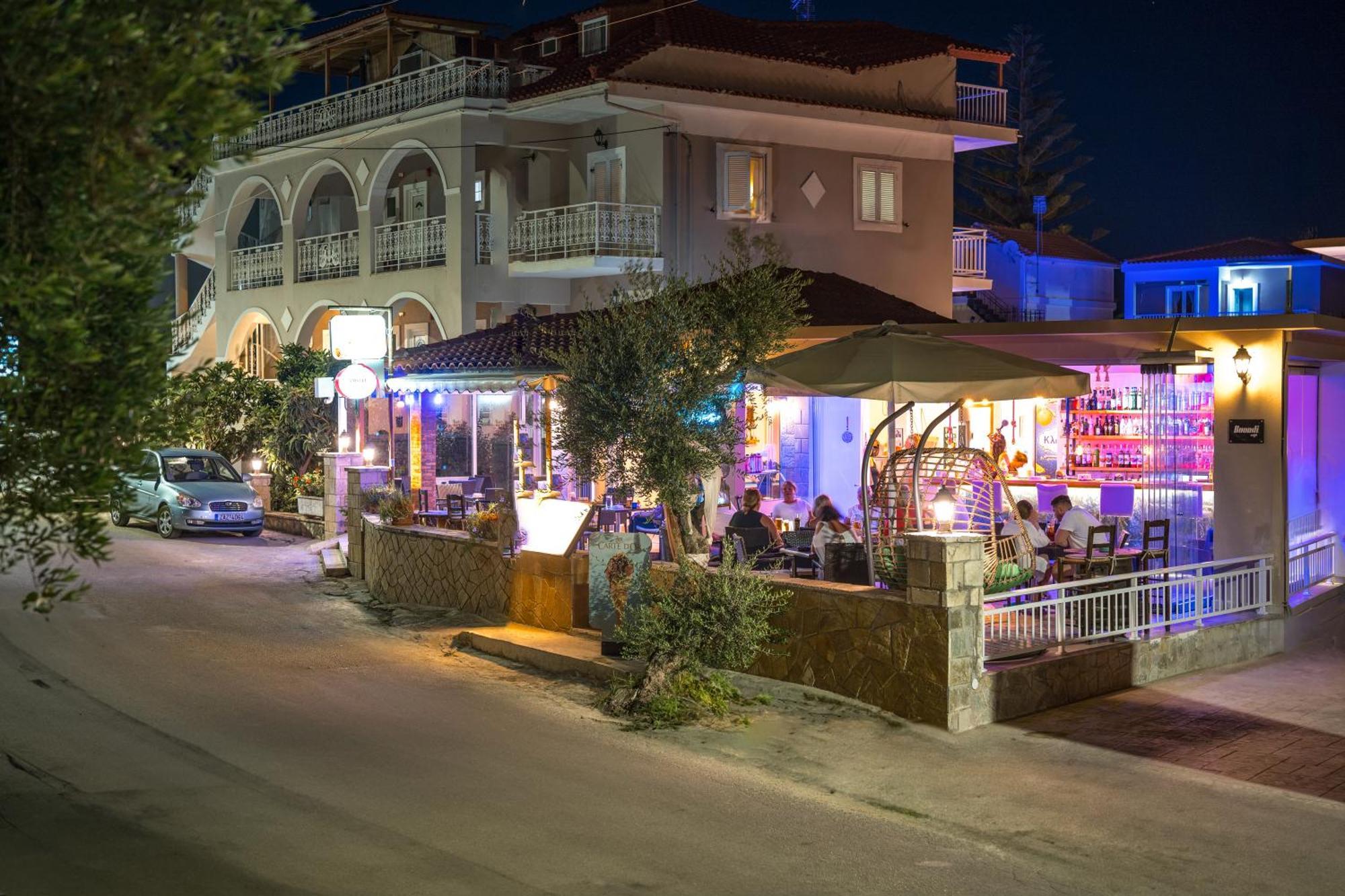Amoudi Studios Apartments Hotel Hotel apartamentowy Ammoudi