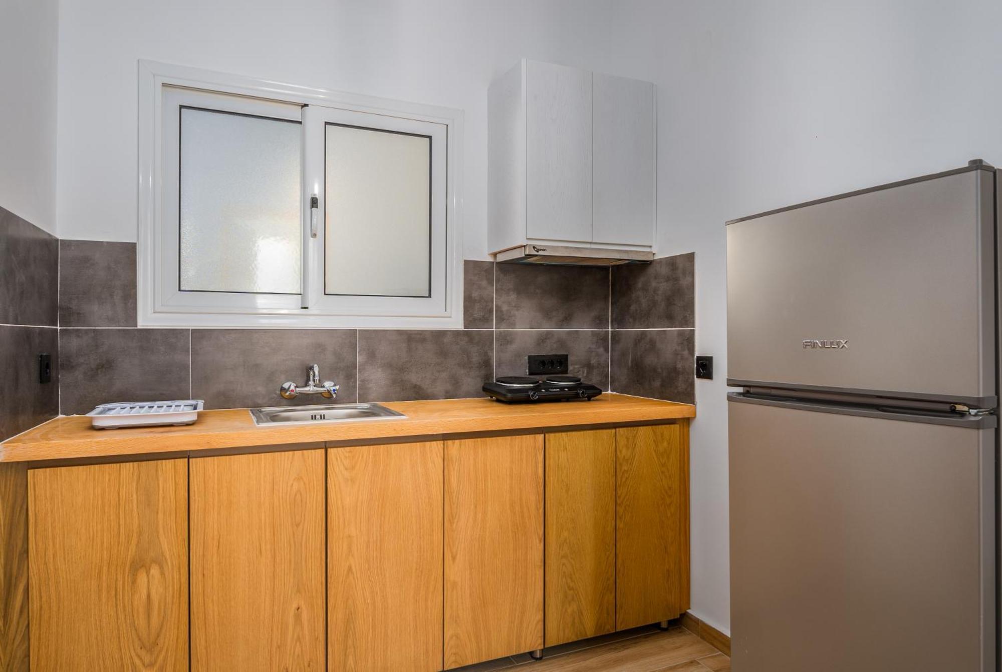 Hotel de apartamente Amoudi Studios Apartments Hotel 3*