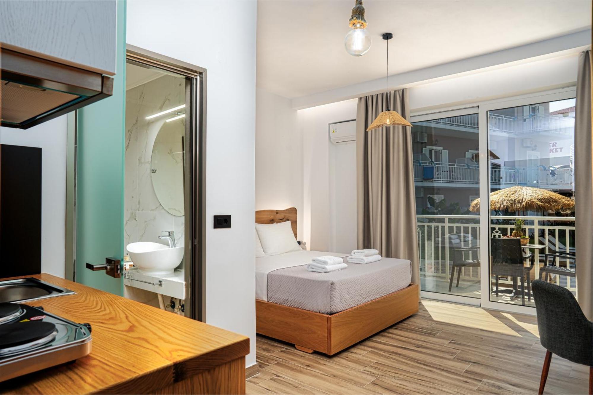Amoudi Studios Apartments Hotel Aparthotel