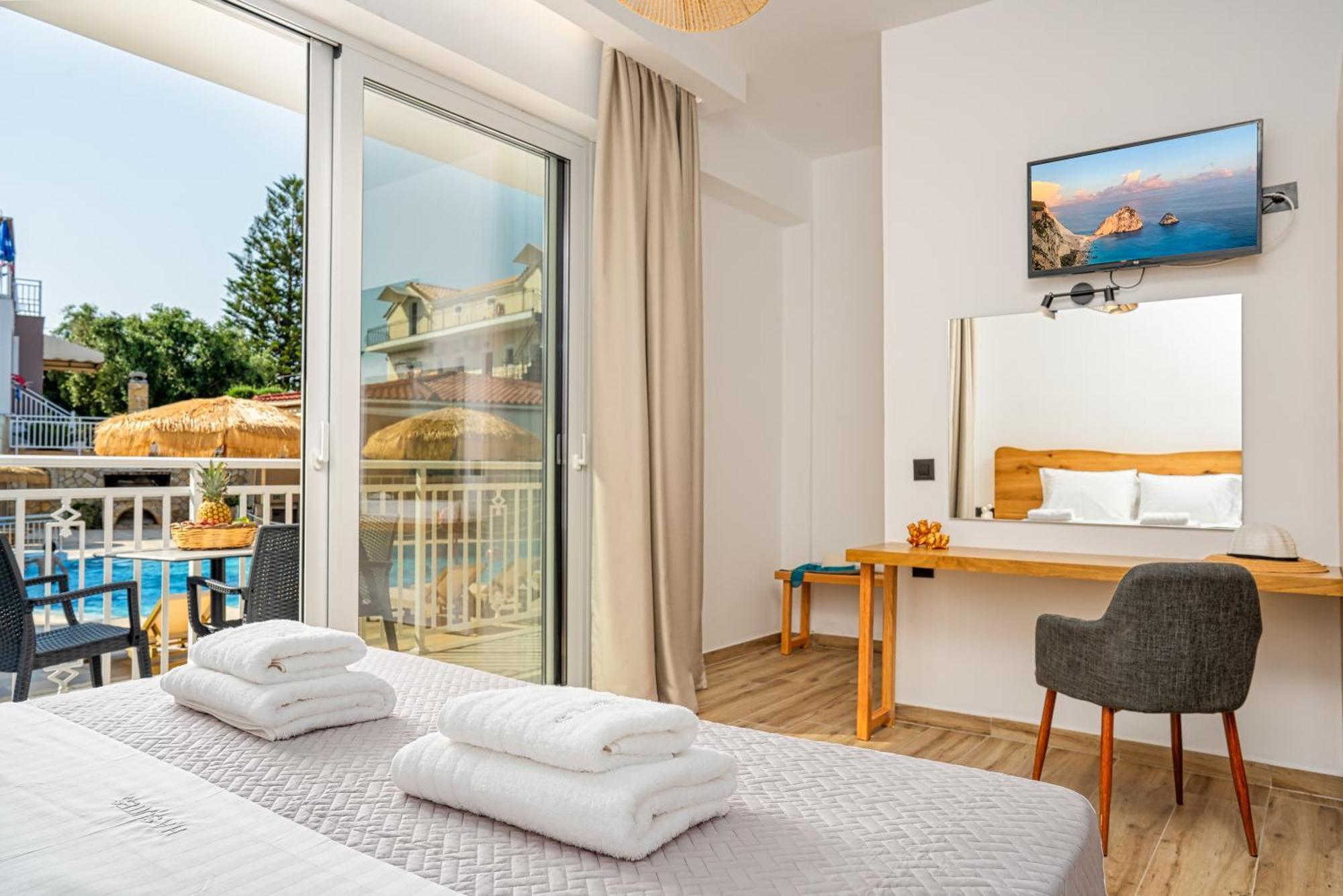 Amoudi Studios Apartments Hotel Hotel apartamentowy Ammoudi