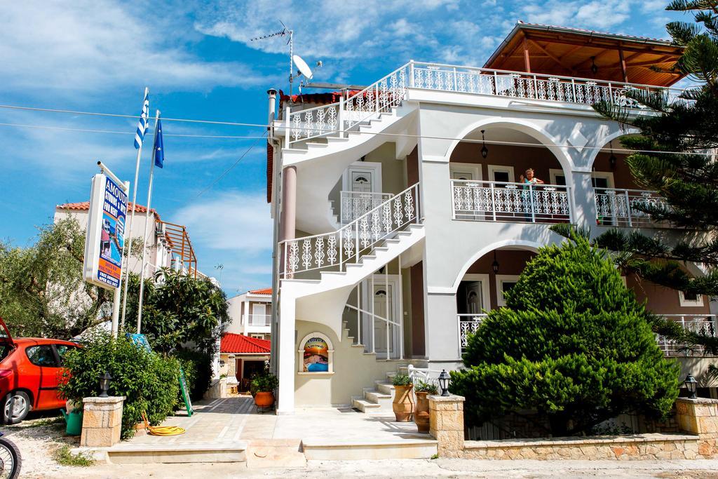 Hotel de apartamente Amoudi Studios Apartments Hotel 3*